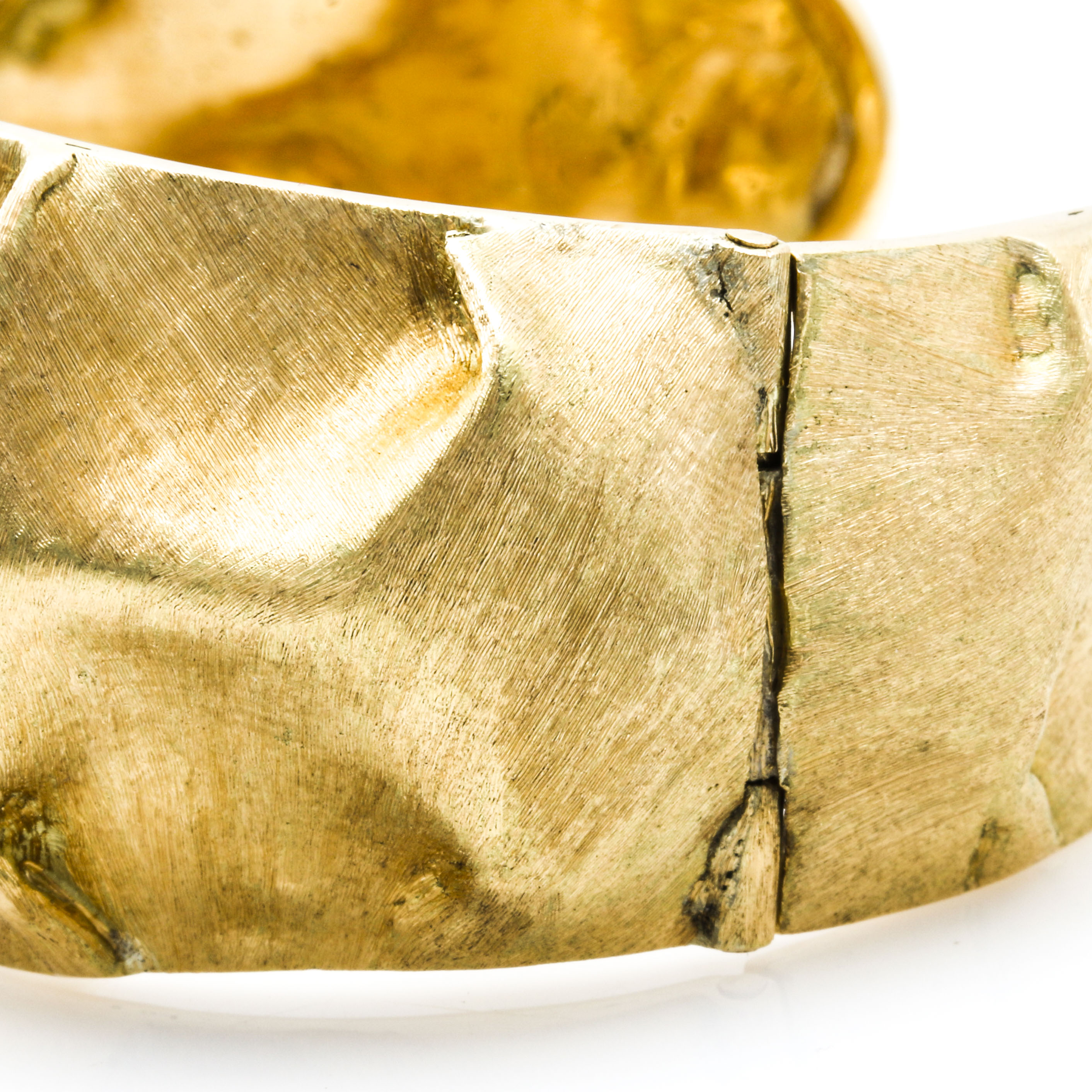 18K Yellow Gold Hammered Cuff Bracelet