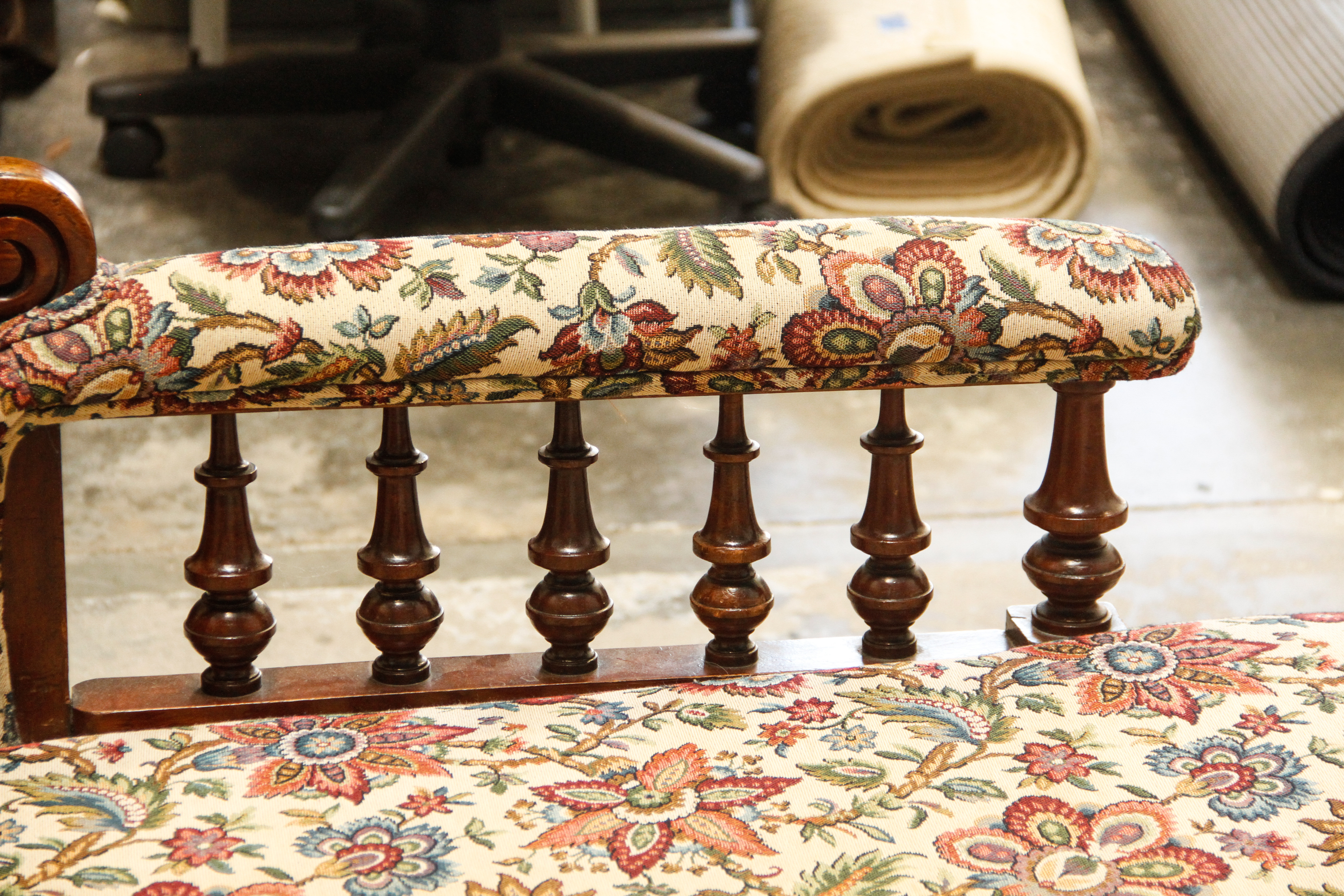 Late 19th Century Victorian Eastlake Fainting Couch