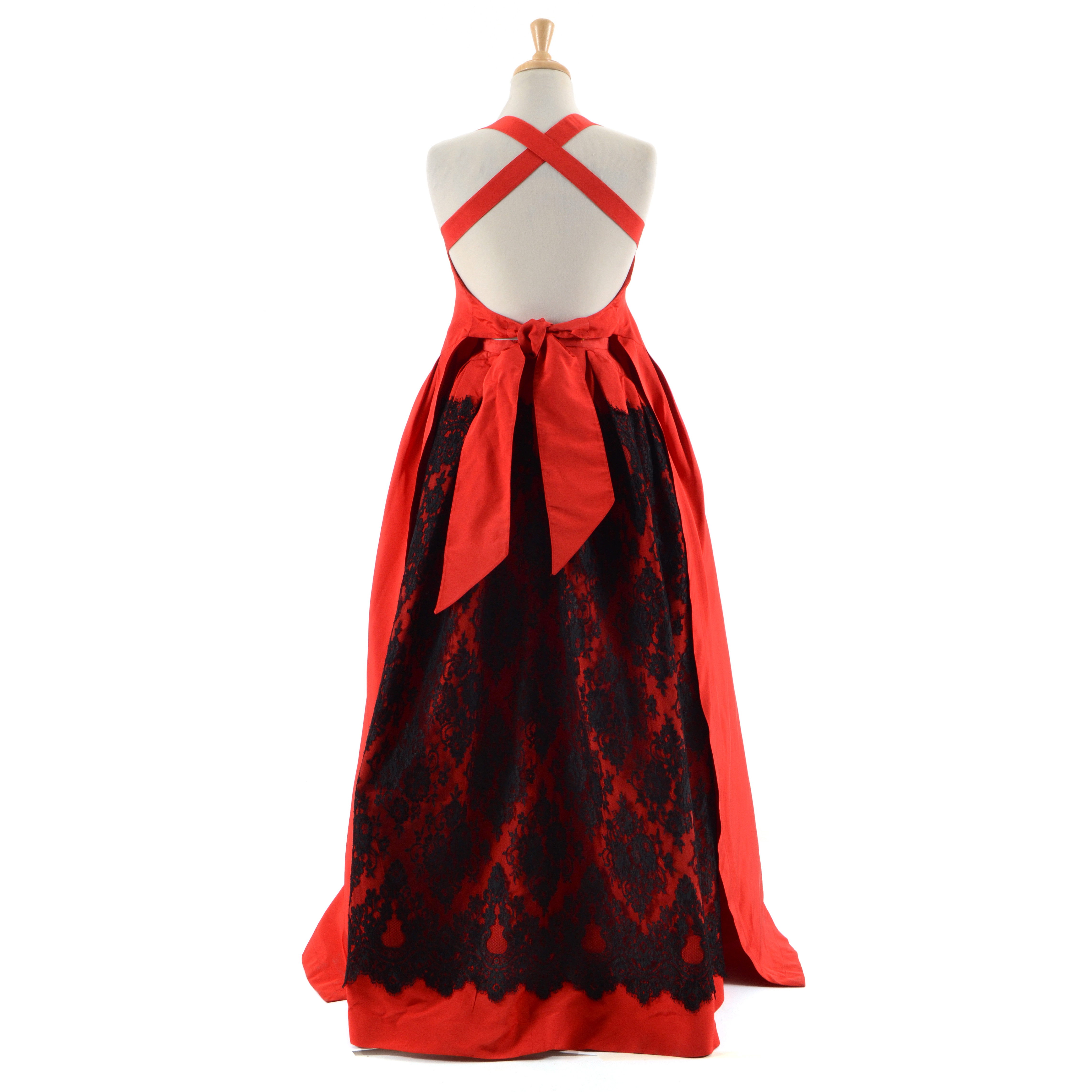Exquisite Christian Lacroix of Paris Red Soie Silk Formal Gown with Black Lace
