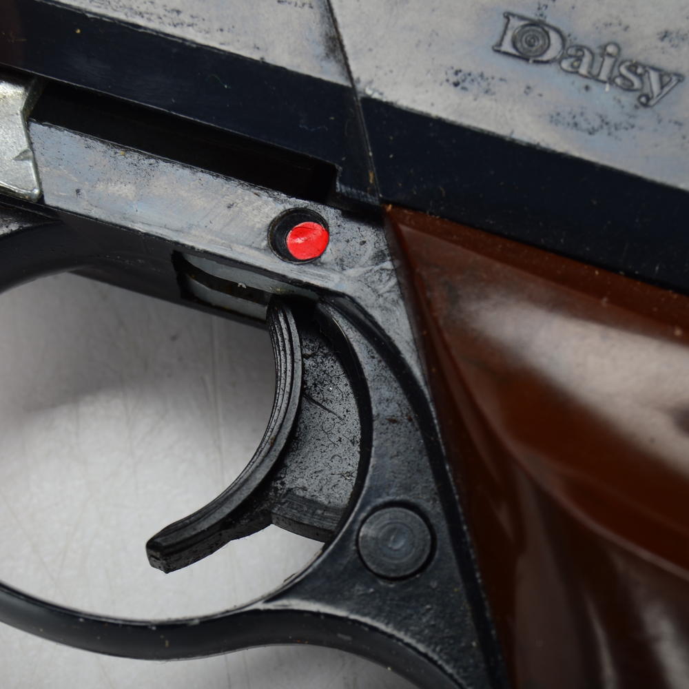Daisy CO2 200 BB Pistol