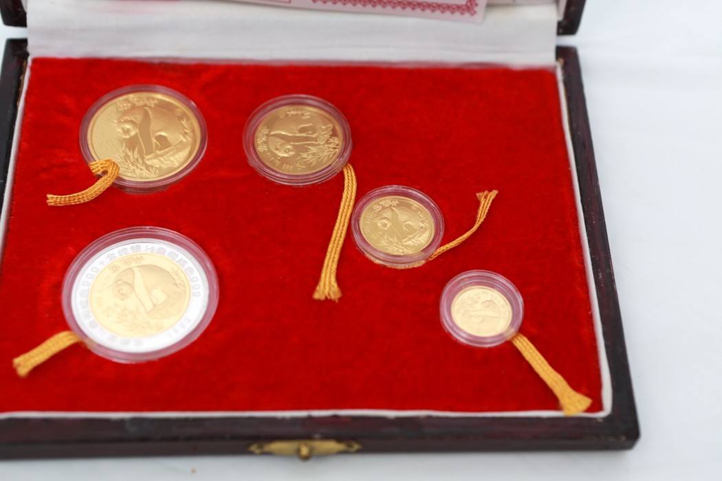 1993 China Five-Coin Gold Panda Proof Set