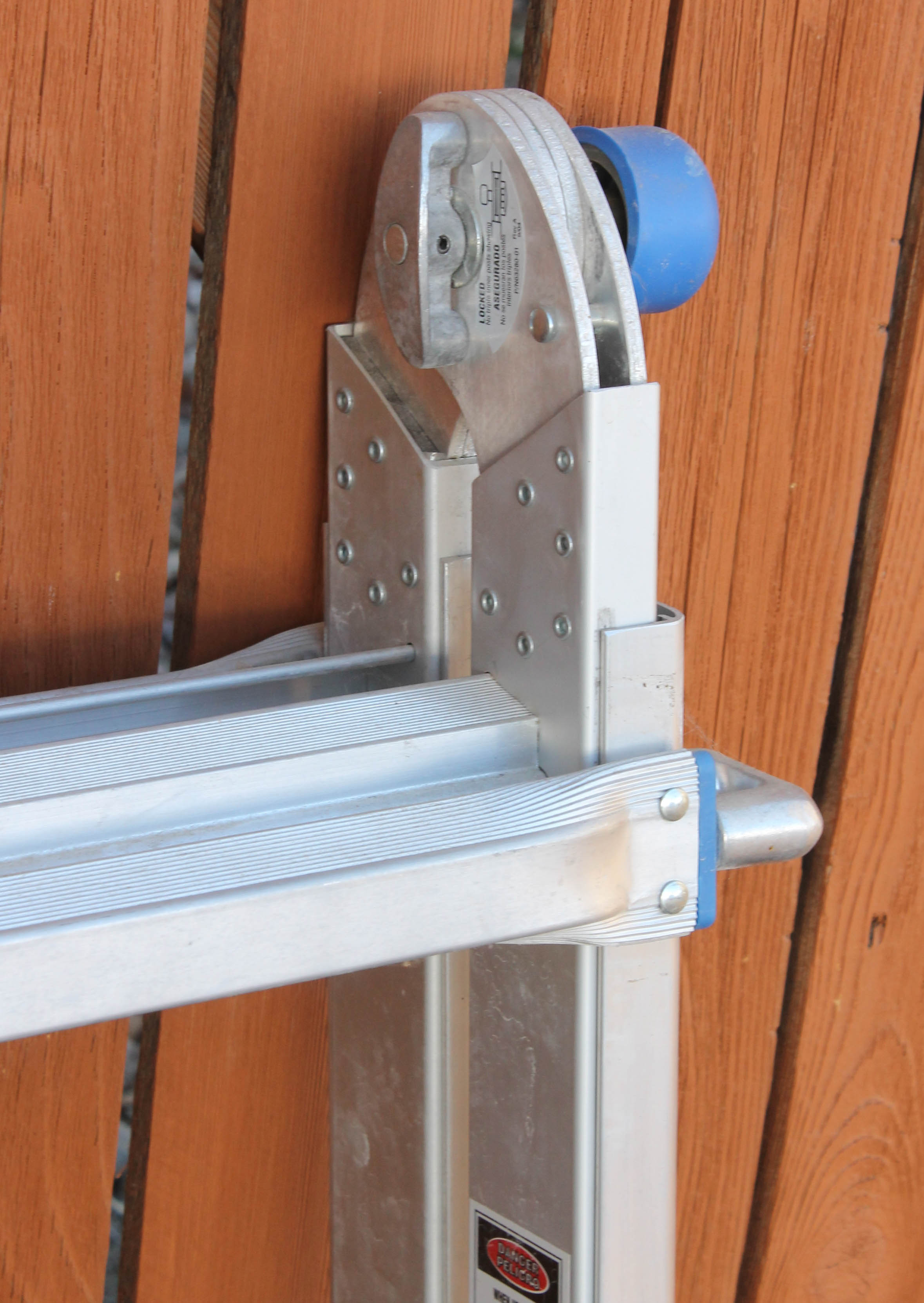 Werner Multi-Size Adjustable Aluminum Ladder
