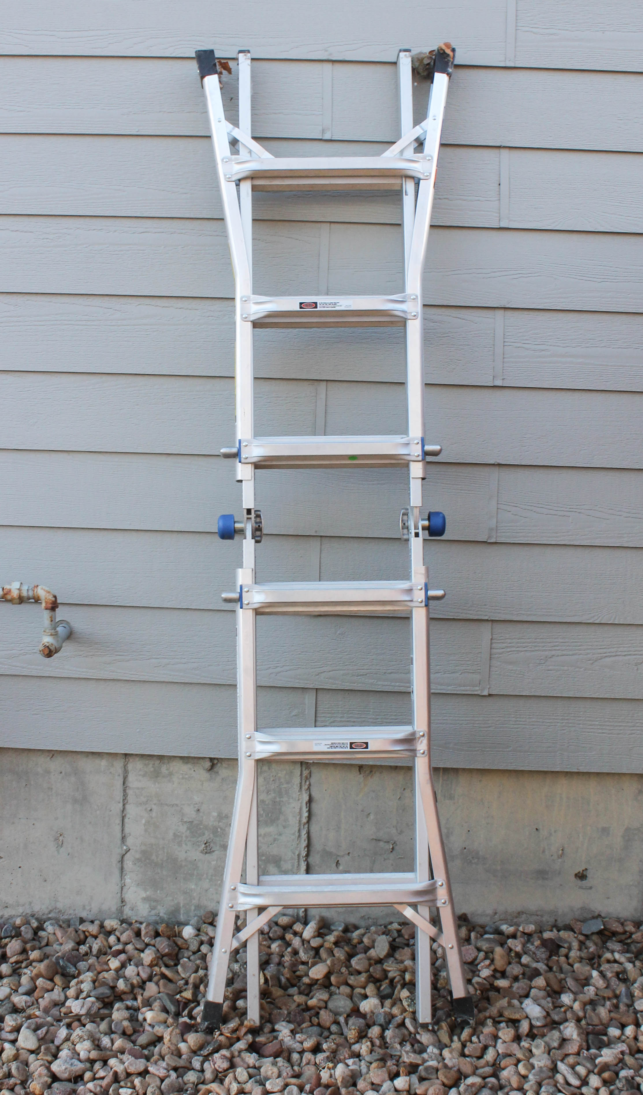 Werner Multi-Size Adjustable Aluminum Ladder