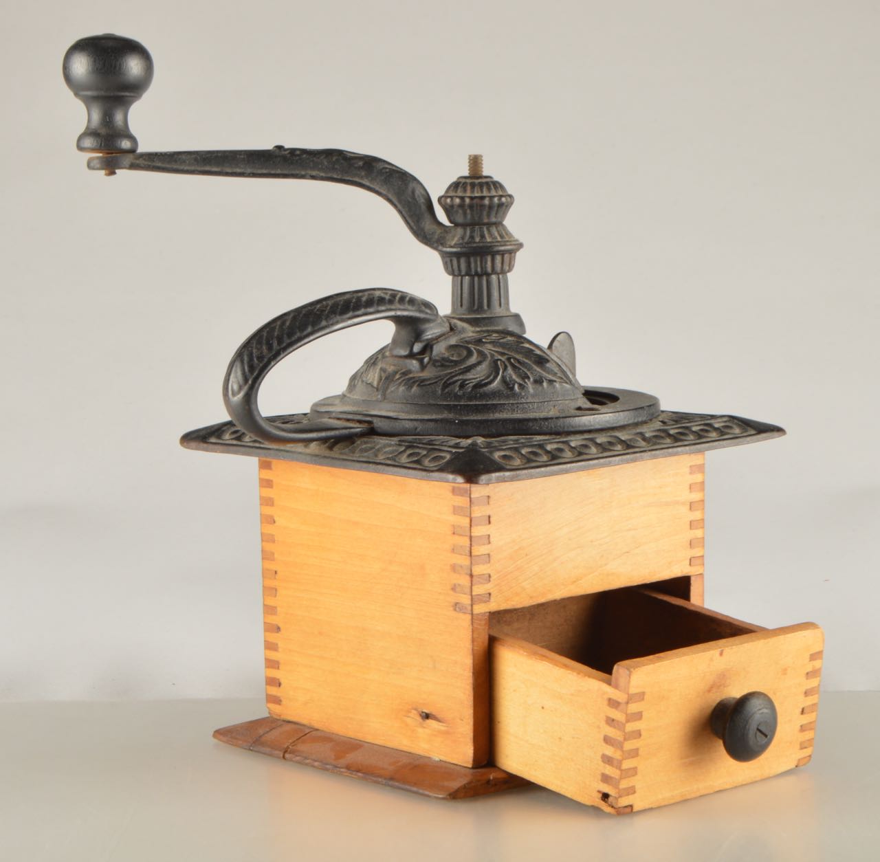 Vintage Coffee Grinder and Grinder Lamp