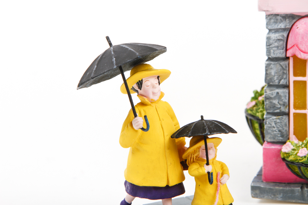 Department 56 Storybook Village Collection House "Eloise At Home"