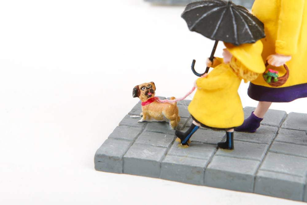 Department 56 Storybook Village Collection House "Eloise At Home"