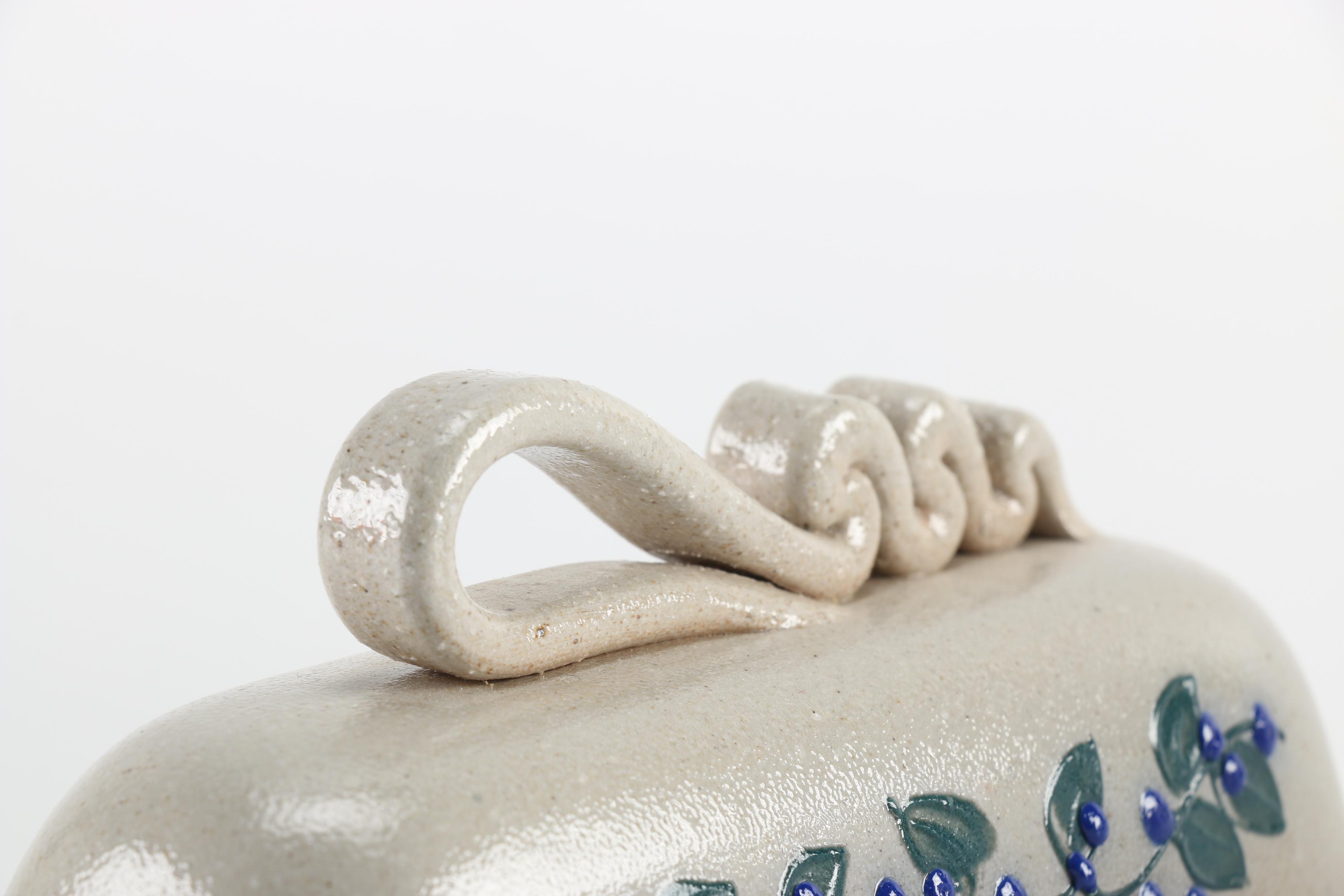 Salmon Falls Stoneware Kitchenware