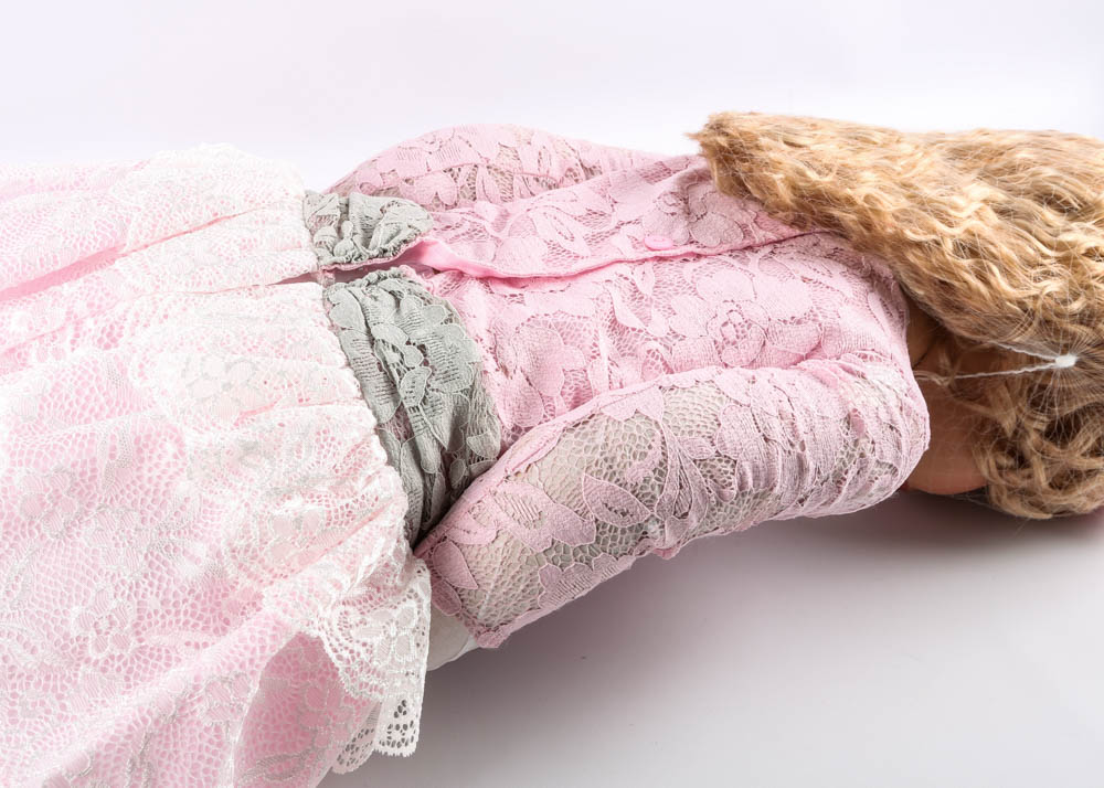 MasterPiece Doll "Cassi" with Blonde Hair and Blue Eyes