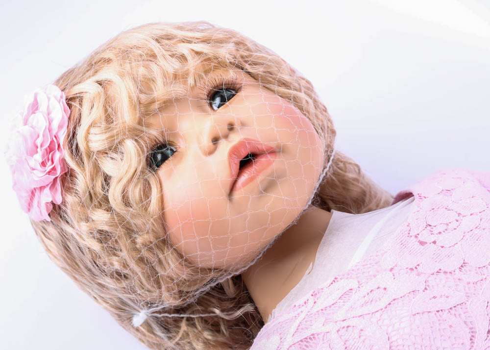 MasterPiece Doll "Cassi" with Blonde Hair and Blue Eyes