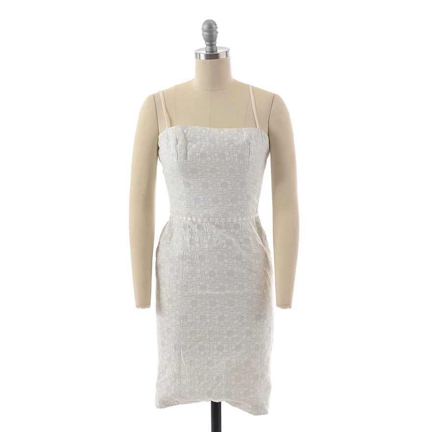 Luca Luca White Embossed Daisy Print Sleeveless Dress with Ribbon Lace