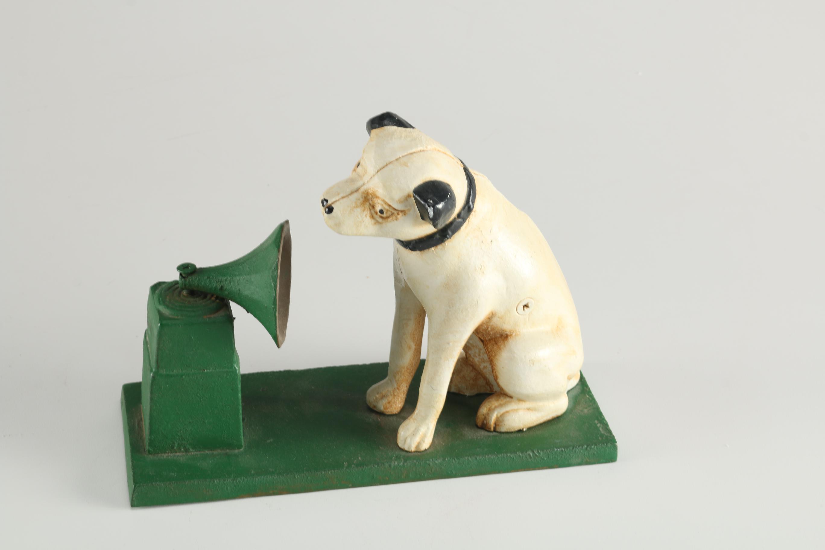 "Nipper" the "RCA Dog" Cast Iron Bank