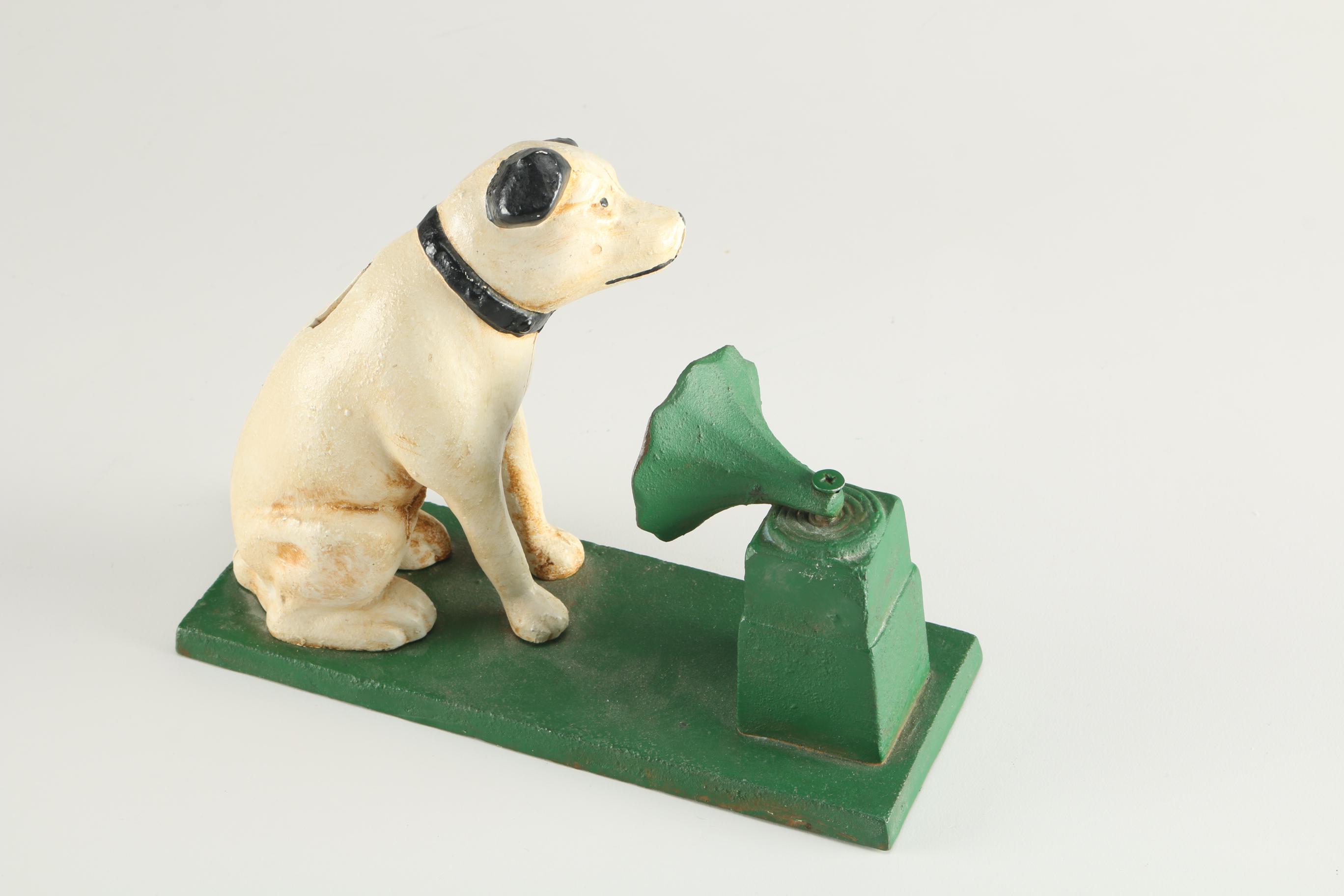 "Nipper" the "RCA Dog" Cast Iron Bank