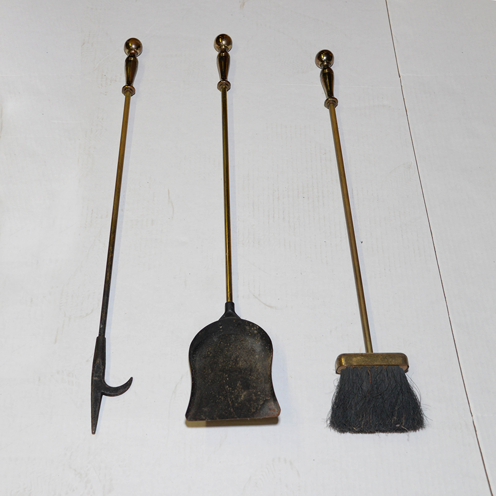 Witco Style Carved Conquistador Fireplace Tools Holder