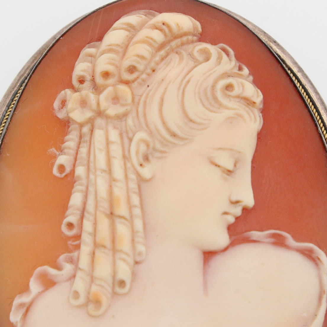 Large Antique Shell Cameo Brooch