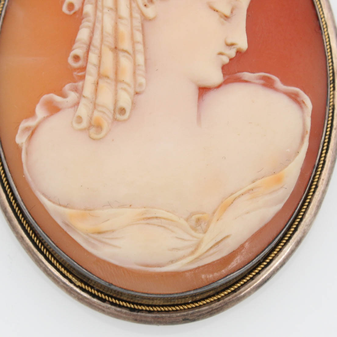 Large Antique Shell Cameo Brooch