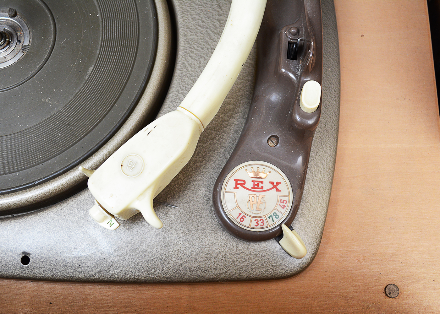 Mid-Century Grundig Majestic Stereo Console