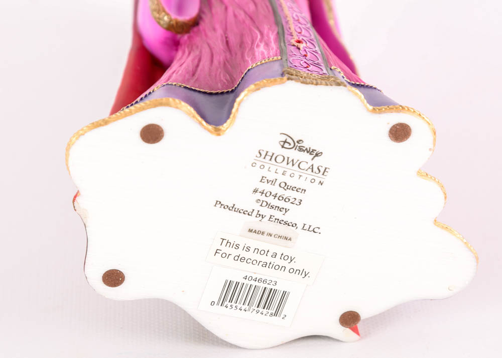 "Couture de Force" Masquerade Figurines of Snow White and the Evil Queen