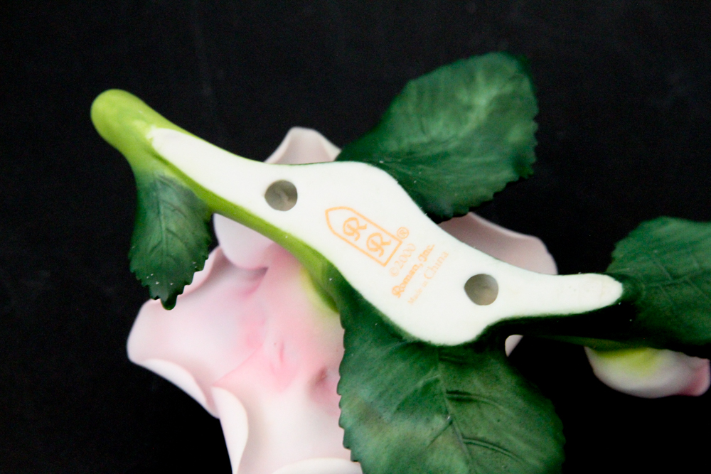 2001 Limited Edition Seraphim Classics "Heaven on Earth Angel" Figurine