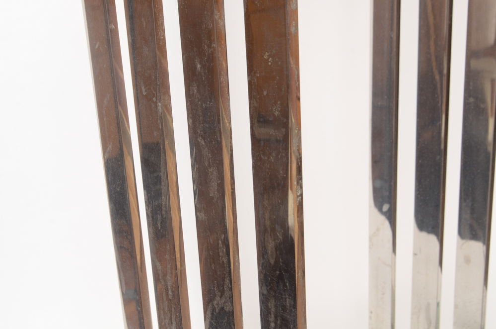 Art Deco Comments Station