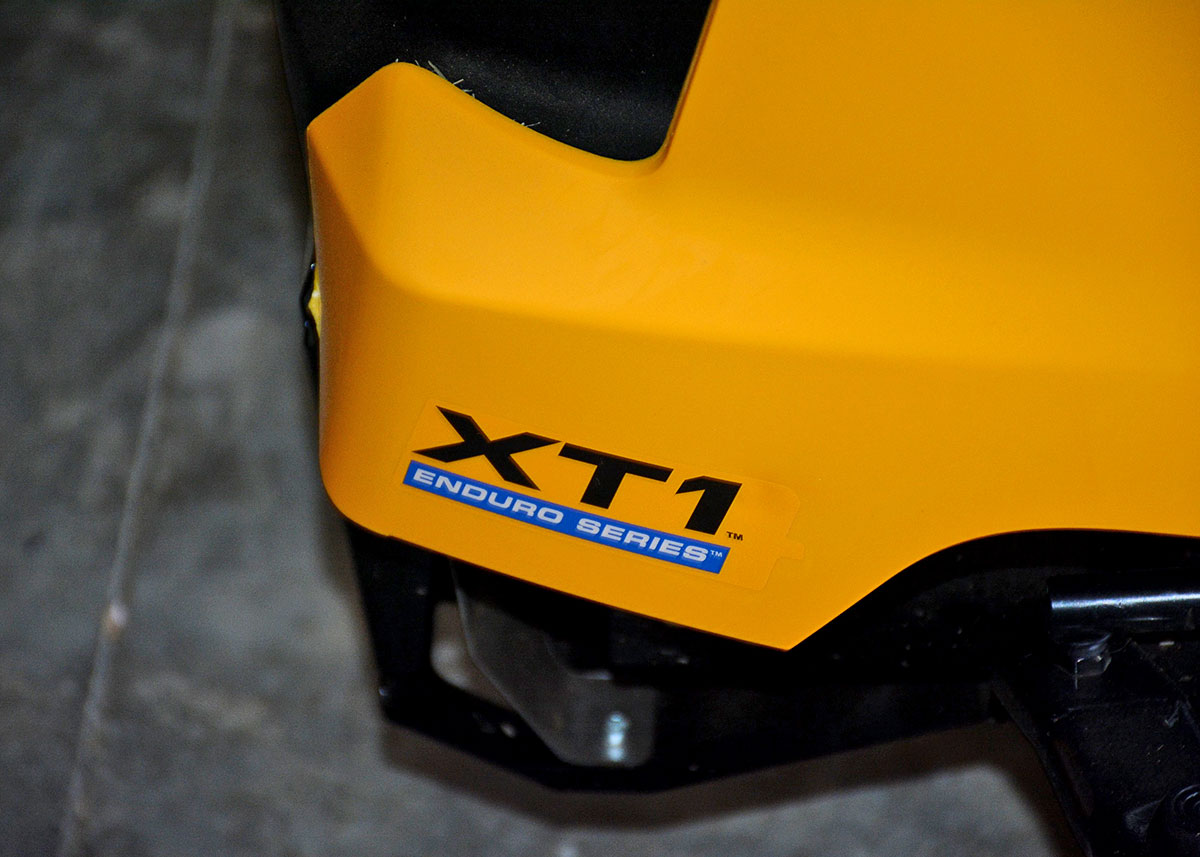 2016 Cub Cadet XT1 Riding Lawnmower
