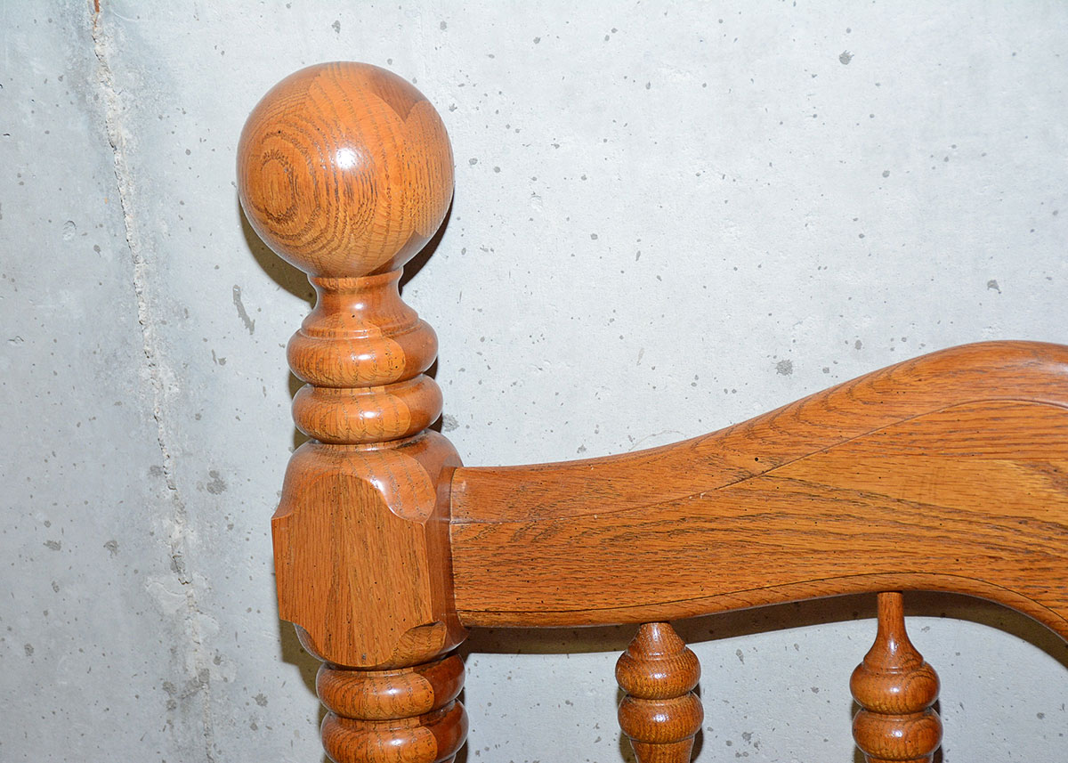 Broyhill Four Poster Queen/Full Bed