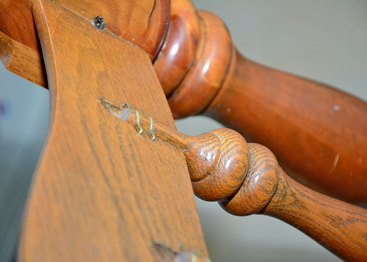 Broyhill Four Poster Queen/Full Bed