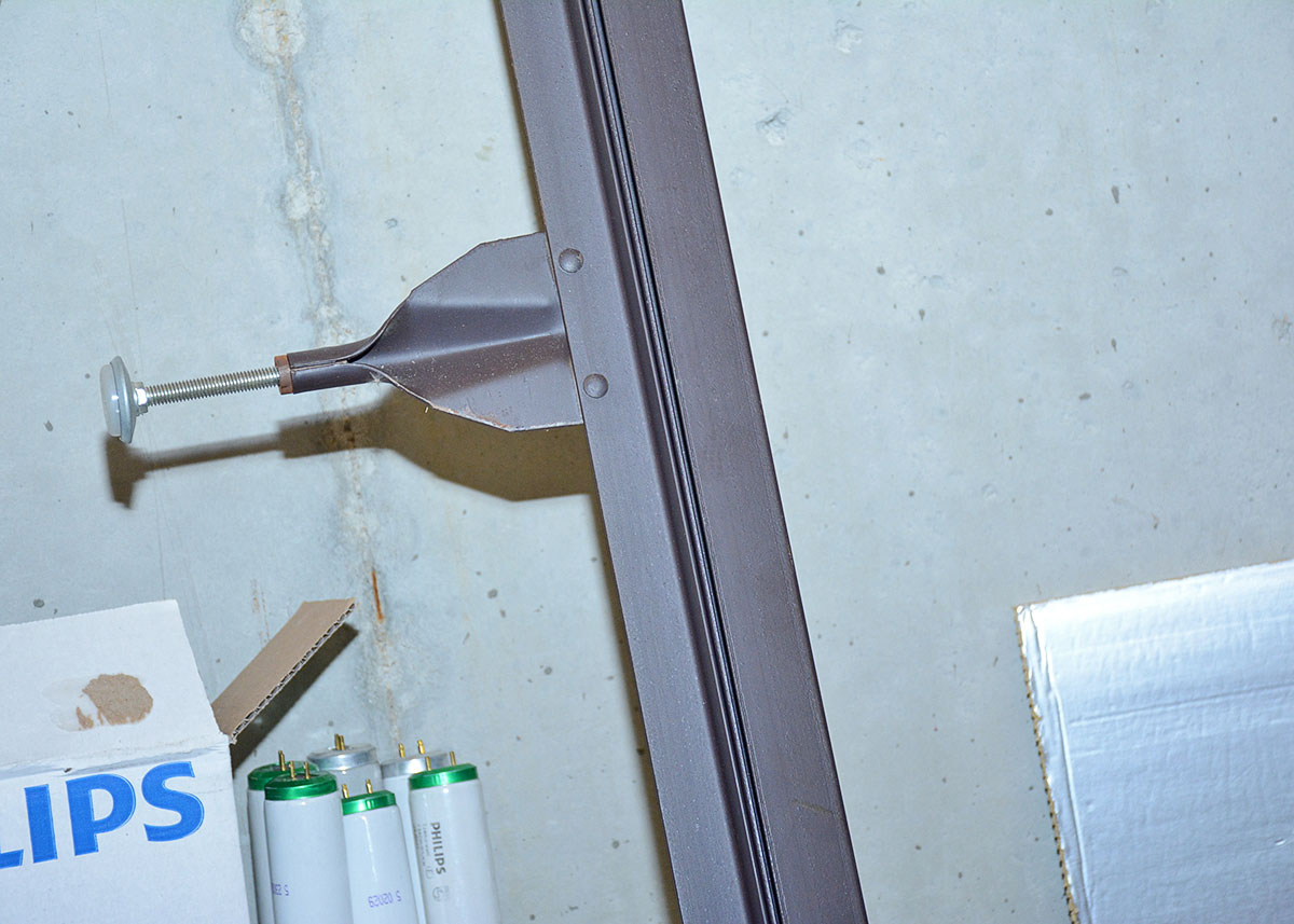 Broyhill Four Poster Queen/Full Bed