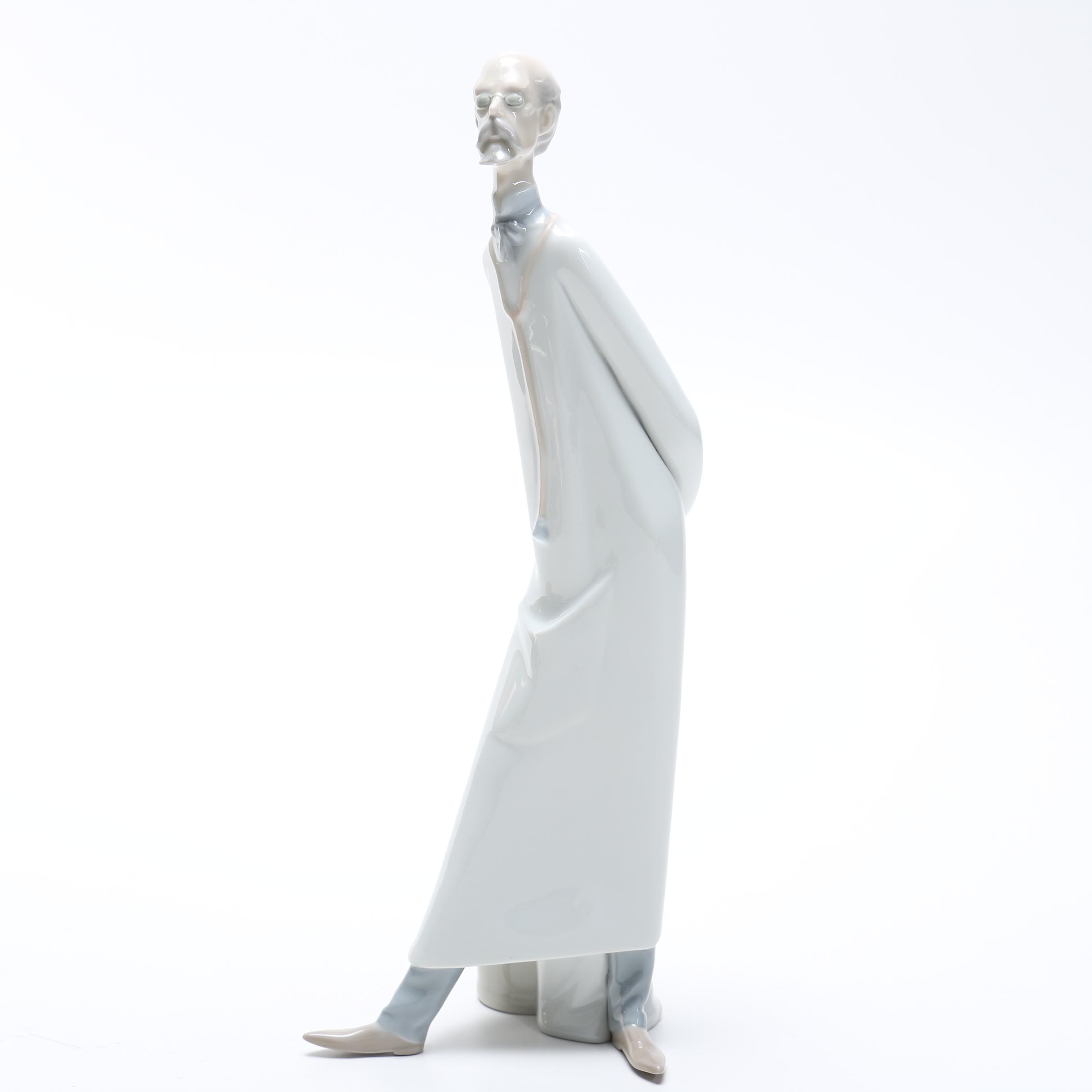 1970 Lladró "Doctor" Porcelain Figurine