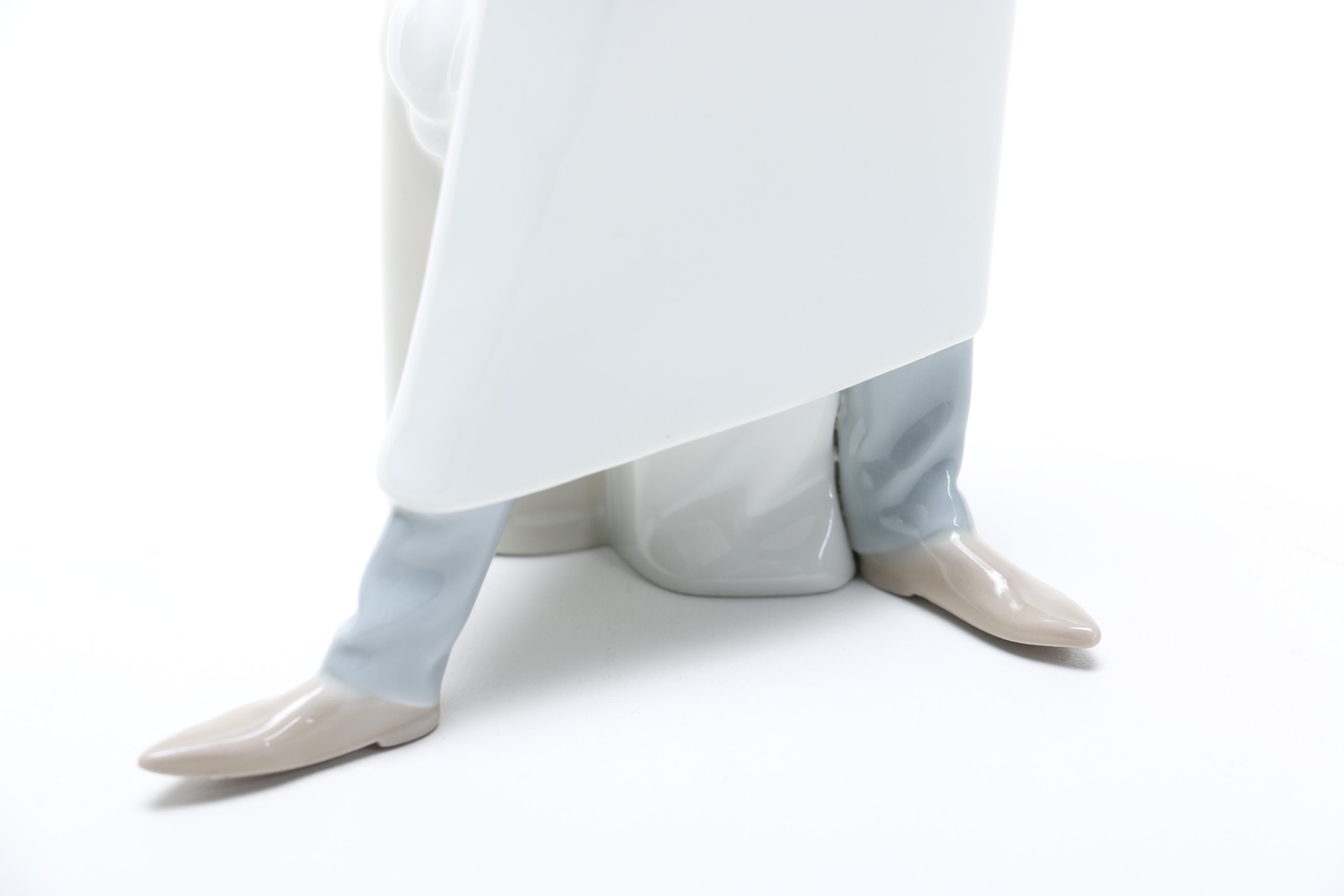 1970 Lladró "Doctor" Porcelain Figurine