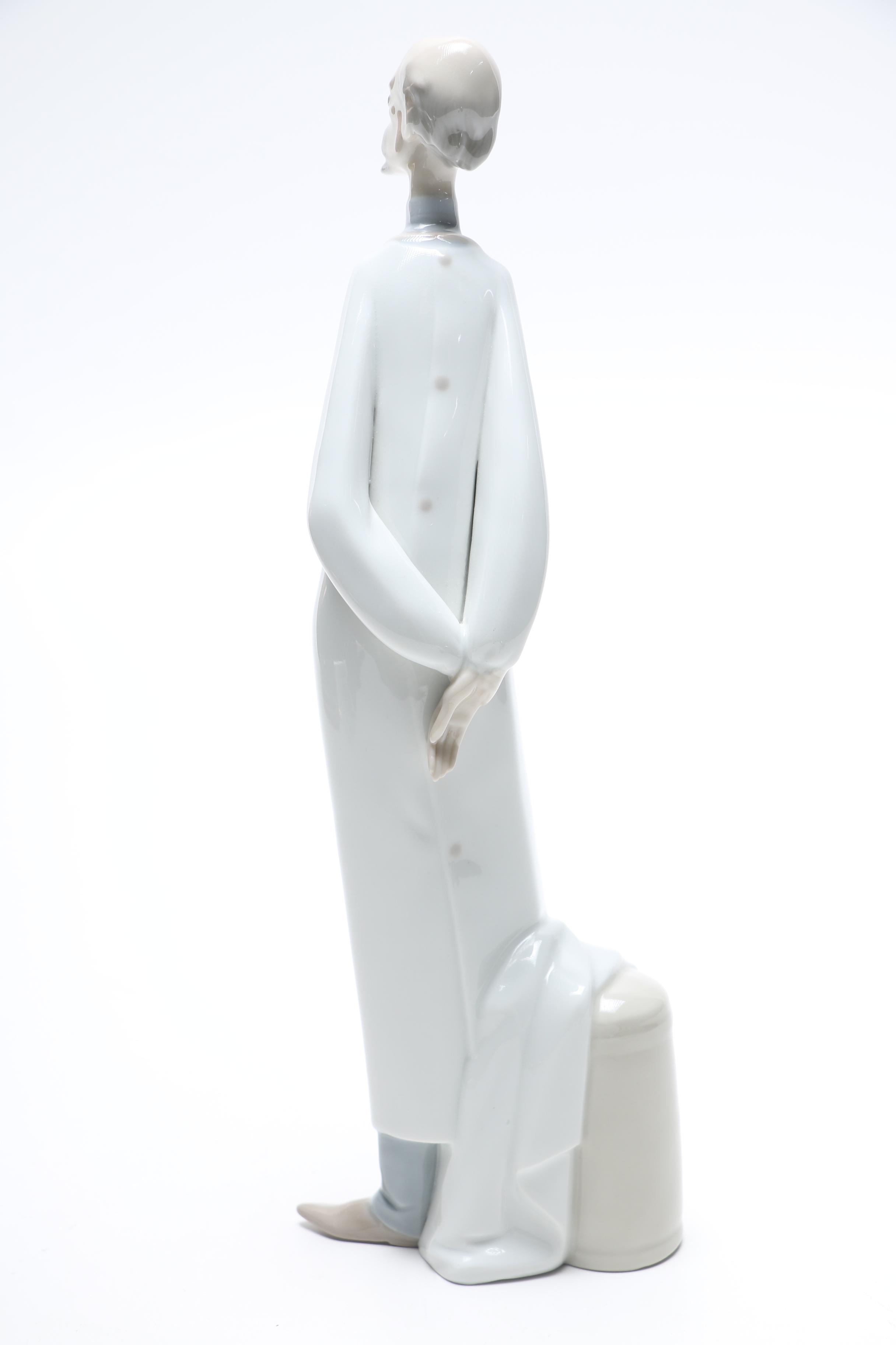 1970 Lladró "Doctor" Porcelain Figurine