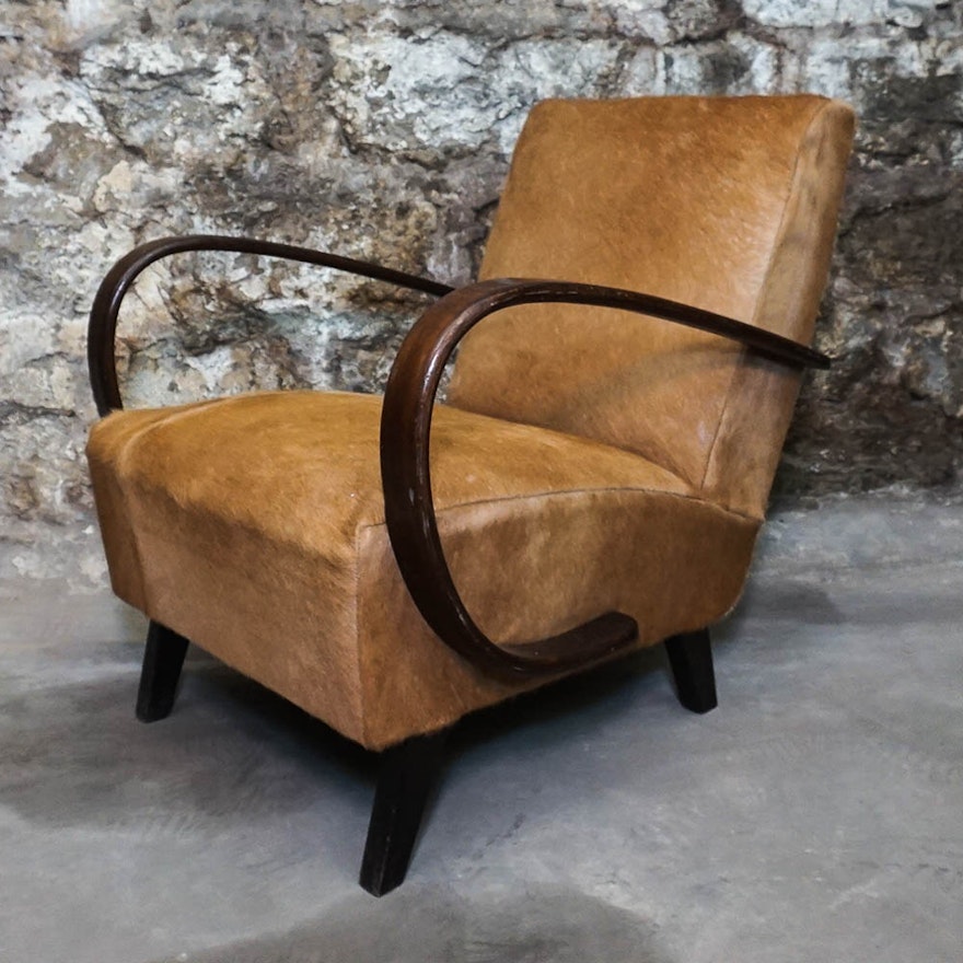 Mid Century Modern Hide Upholstered Arm Chair by Jindřich Halabala