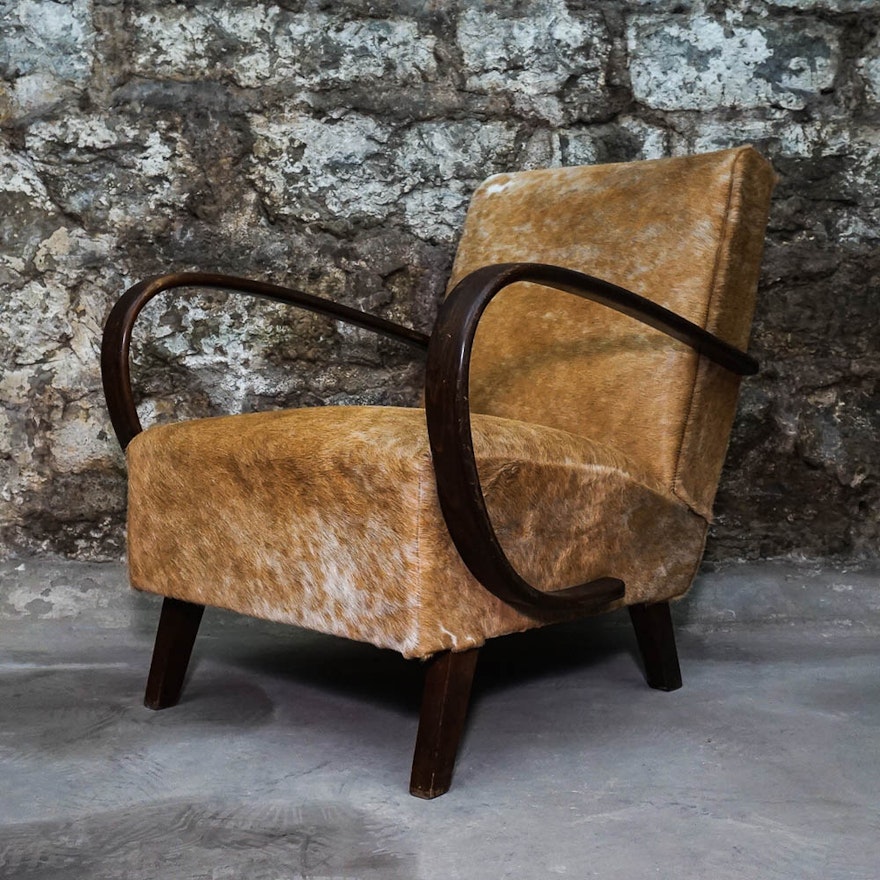 Mid Century Modern Hide Upholstered Arm Chair by Jindřich Halabala