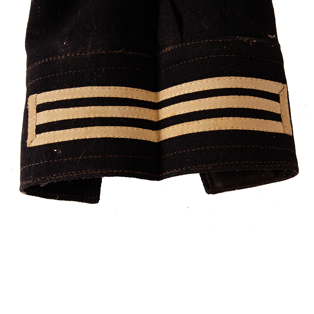 United States Navy, Petty Officer (Second Class) Radioman insignia