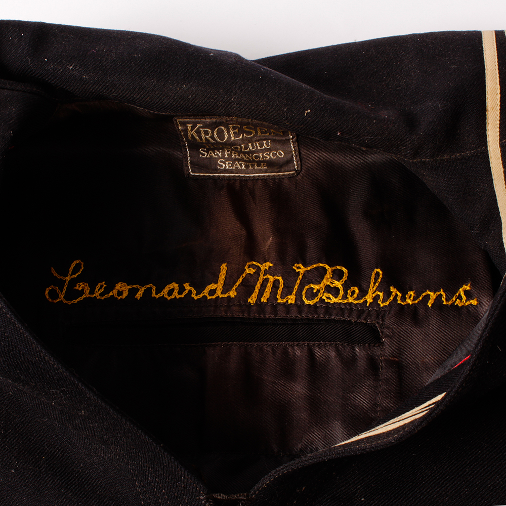 United States Navy, Petty Officer (Second Class) Radioman insignia