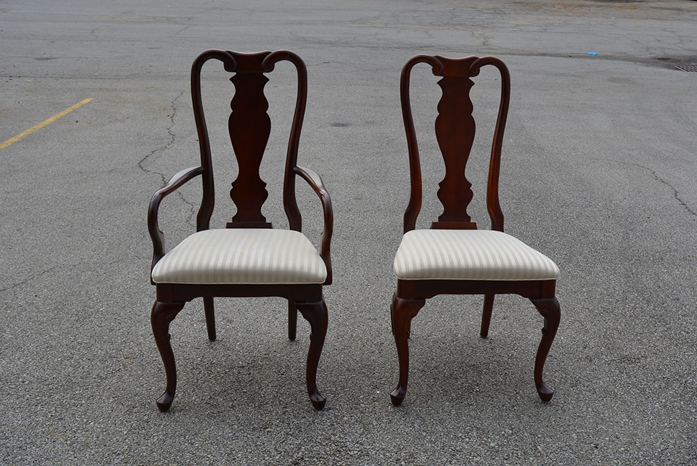 Sumter Cabinet Company Queen Anne Style Dining Room Chairs