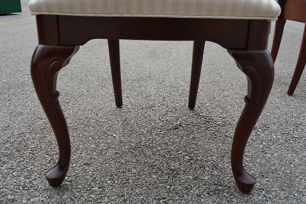 Sumter Cabinet Company Queen Anne Style Dining Room Chairs