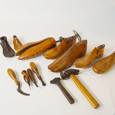 Cobbler Shoe Forms and Accessories