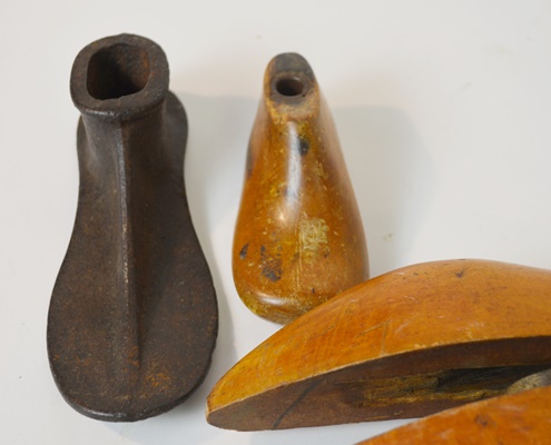 Cobbler Shoe Forms and Accessories