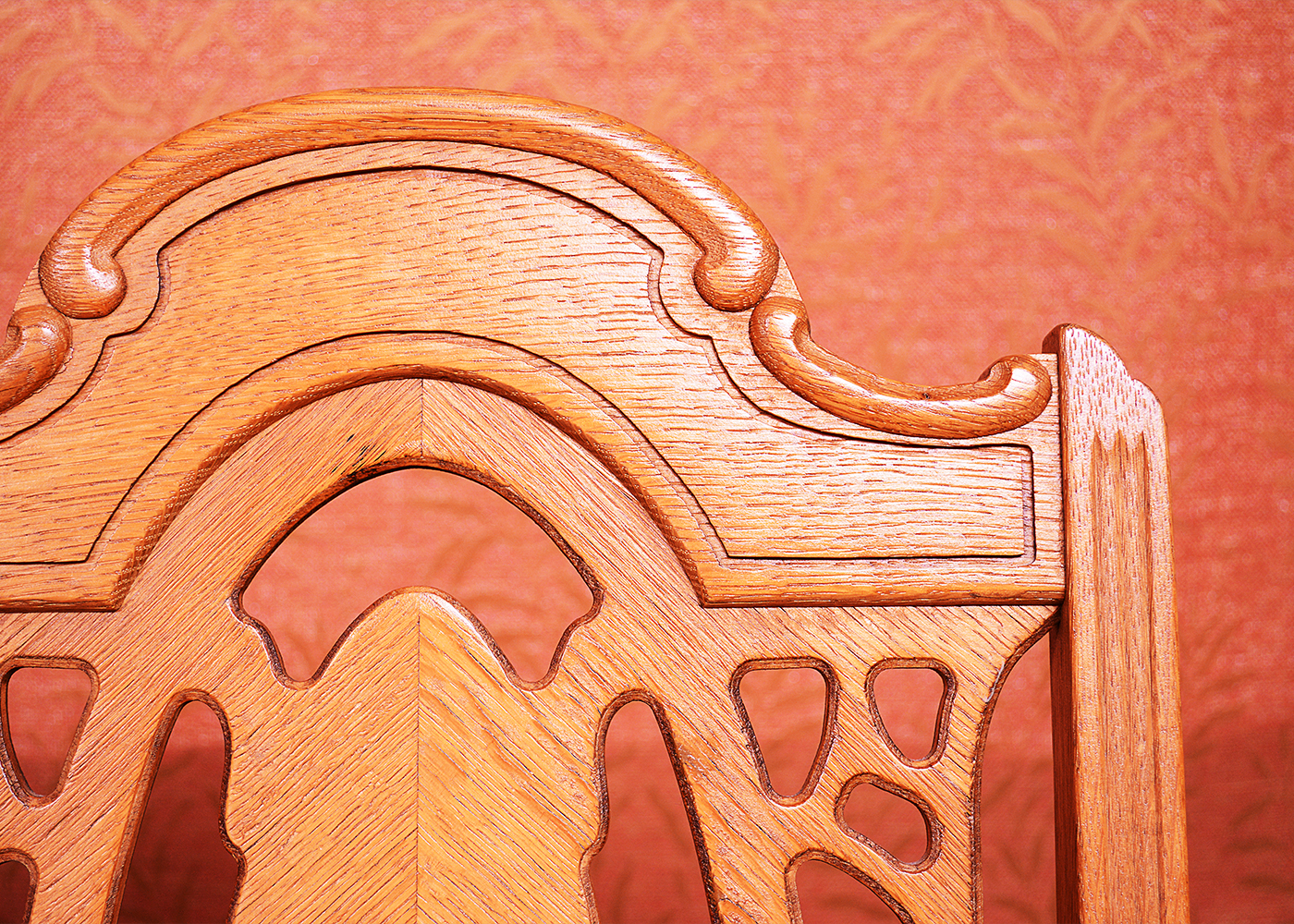 Perfection Table Slide Butterfly Leaf Dining Table and Chairs