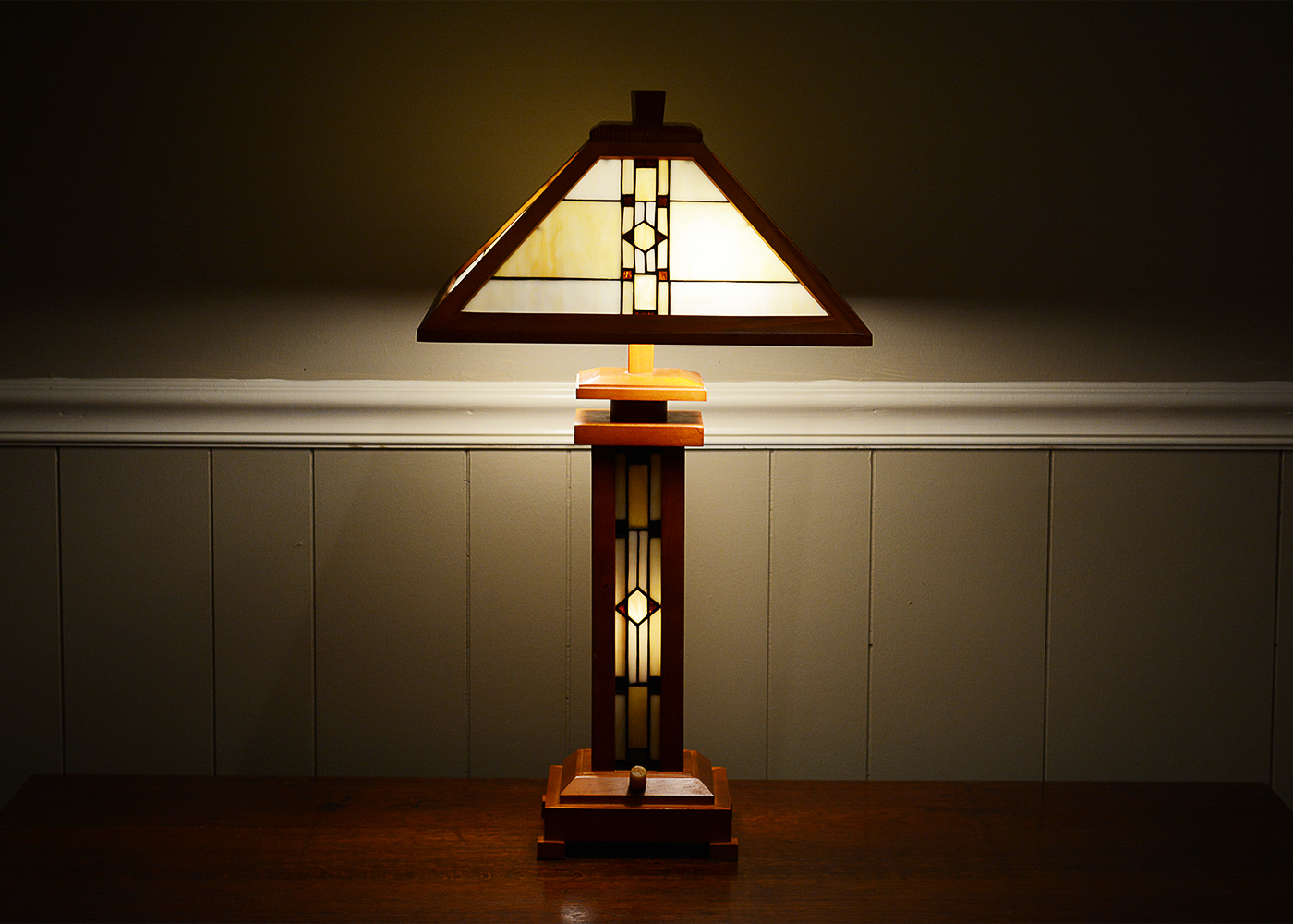 Frank Lloyd Wright Style Desk Lamp
