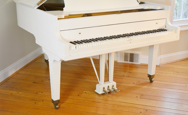 Krell White Baby Grand Piano