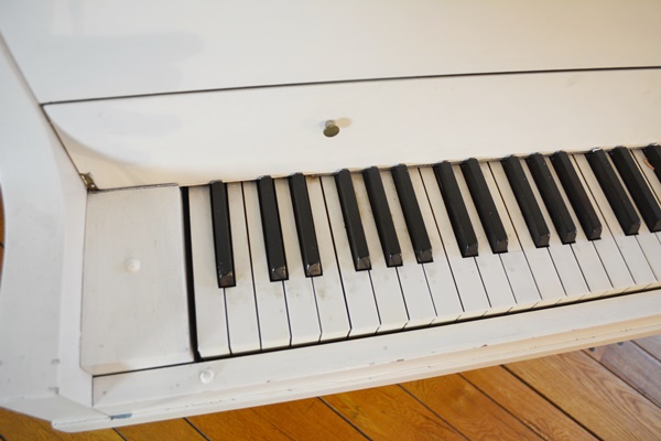 Krell White Baby Grand Piano