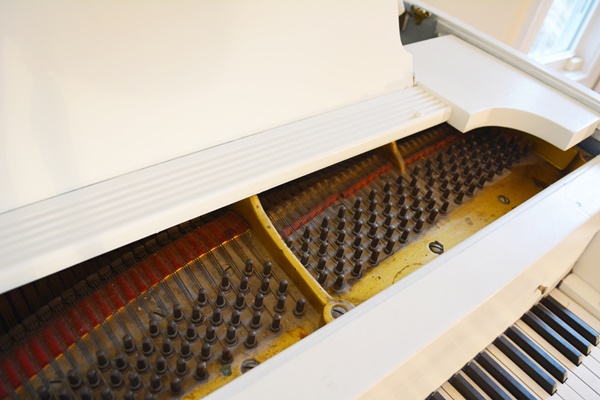 Krell White Baby Grand Piano