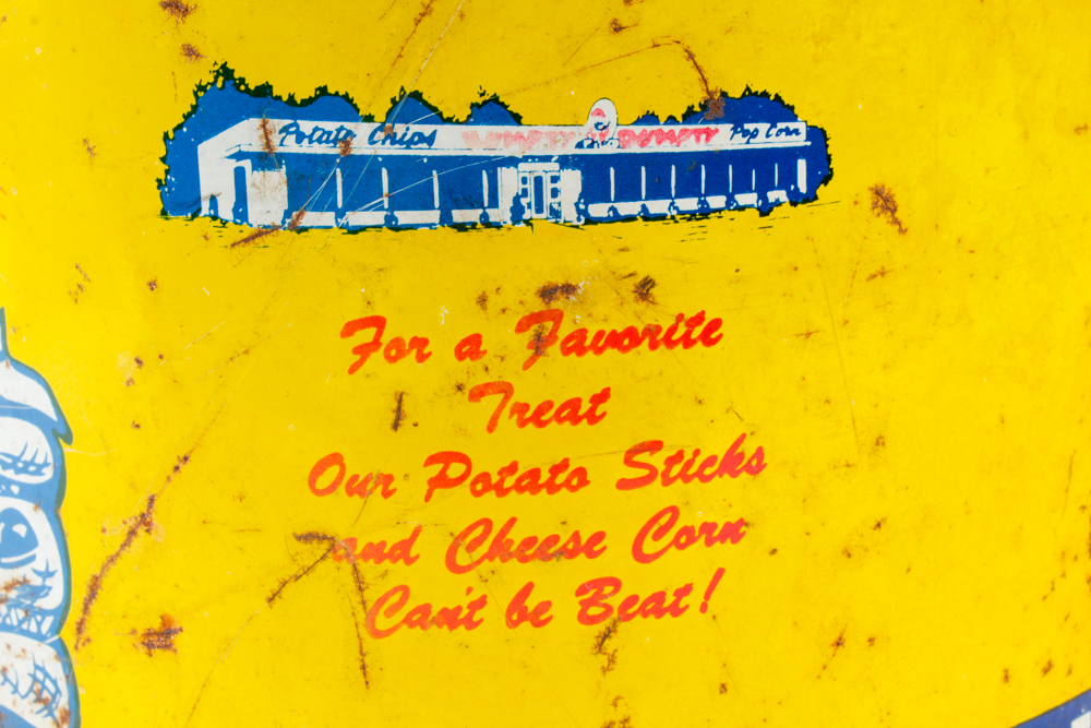 Vintage 1950's Humpty Dumpty Potato Chips Tin