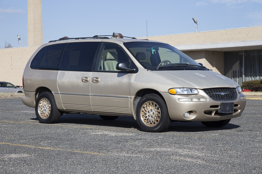 1998 Chrysler Town & Country LXi All Wheel Drive Minivan