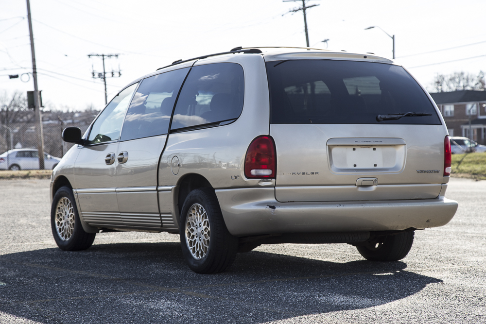 1998 Chrysler Town & Country LXi All Wheel Drive Minivan