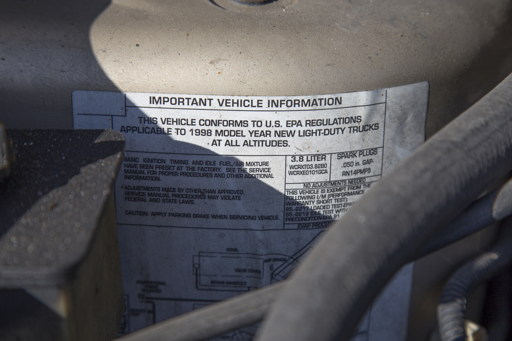 1998 Chrysler Town & Country LXi All Wheel Drive Minivan