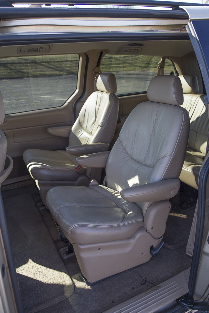 1998 Chrysler Town & Country LXi All Wheel Drive Minivan