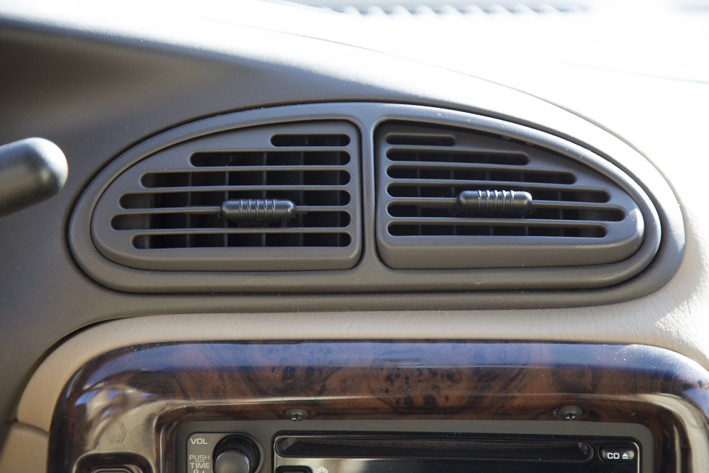 1998 Chrysler Town & Country LXi All Wheel Drive Minivan