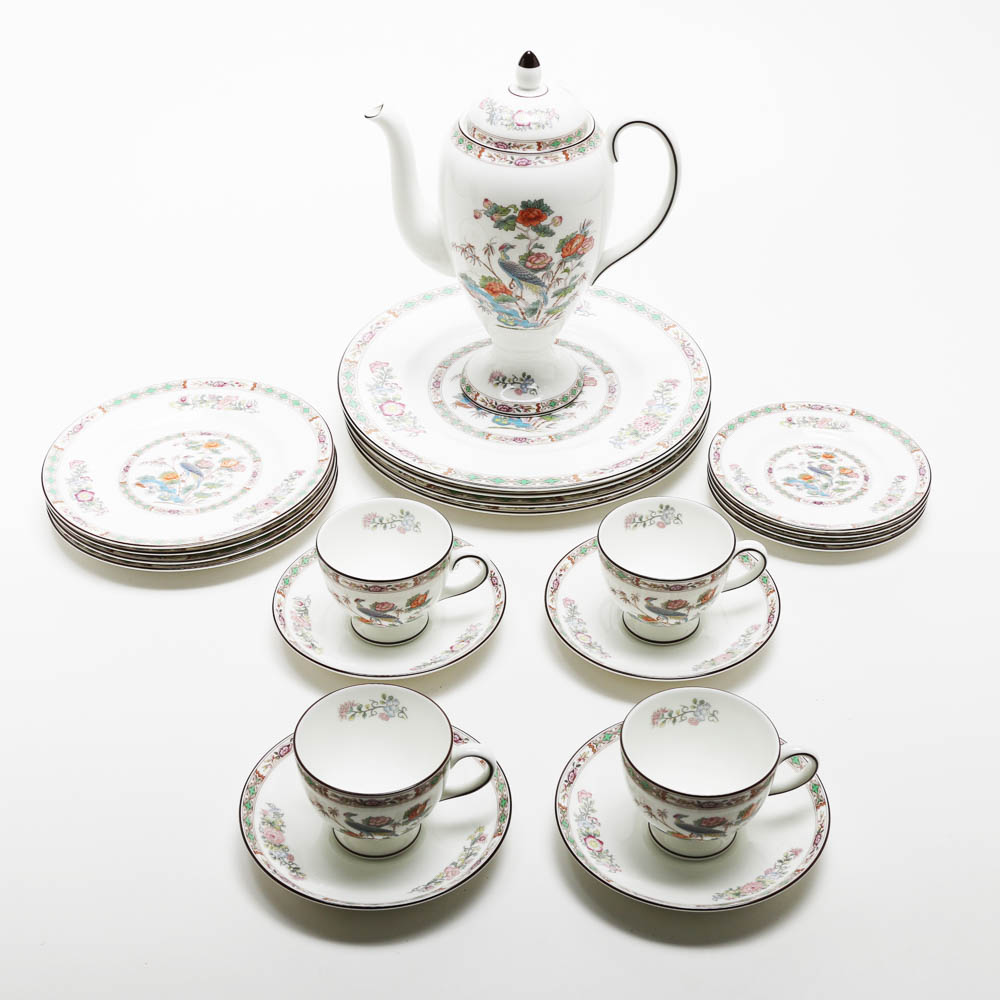 Wedgwood "Kutani Crane" Bone China Dinner/Tea Service for Four